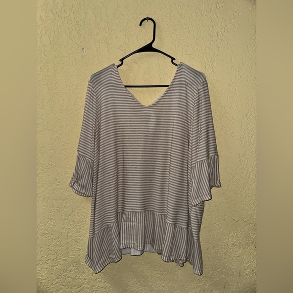 Vine & Love Tops - Striped V-Neck Women's Top Vine & Love XL